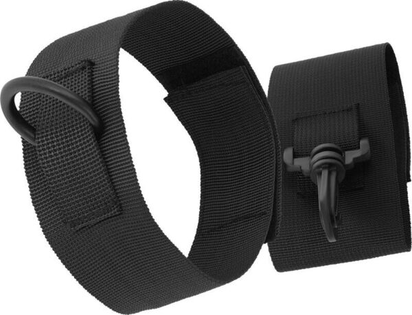 Handbojor i nylon Darkness från varumärket Darkness Bondage