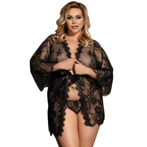 Kimono SUBBLIME QUEEN PLUS SIZE med blommiga spetsar