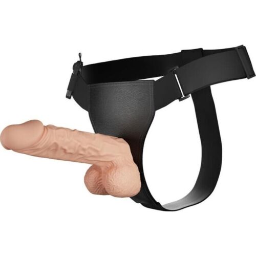 Arnäs med Dildo BAILE HARNESS COLLECTION 24 cm